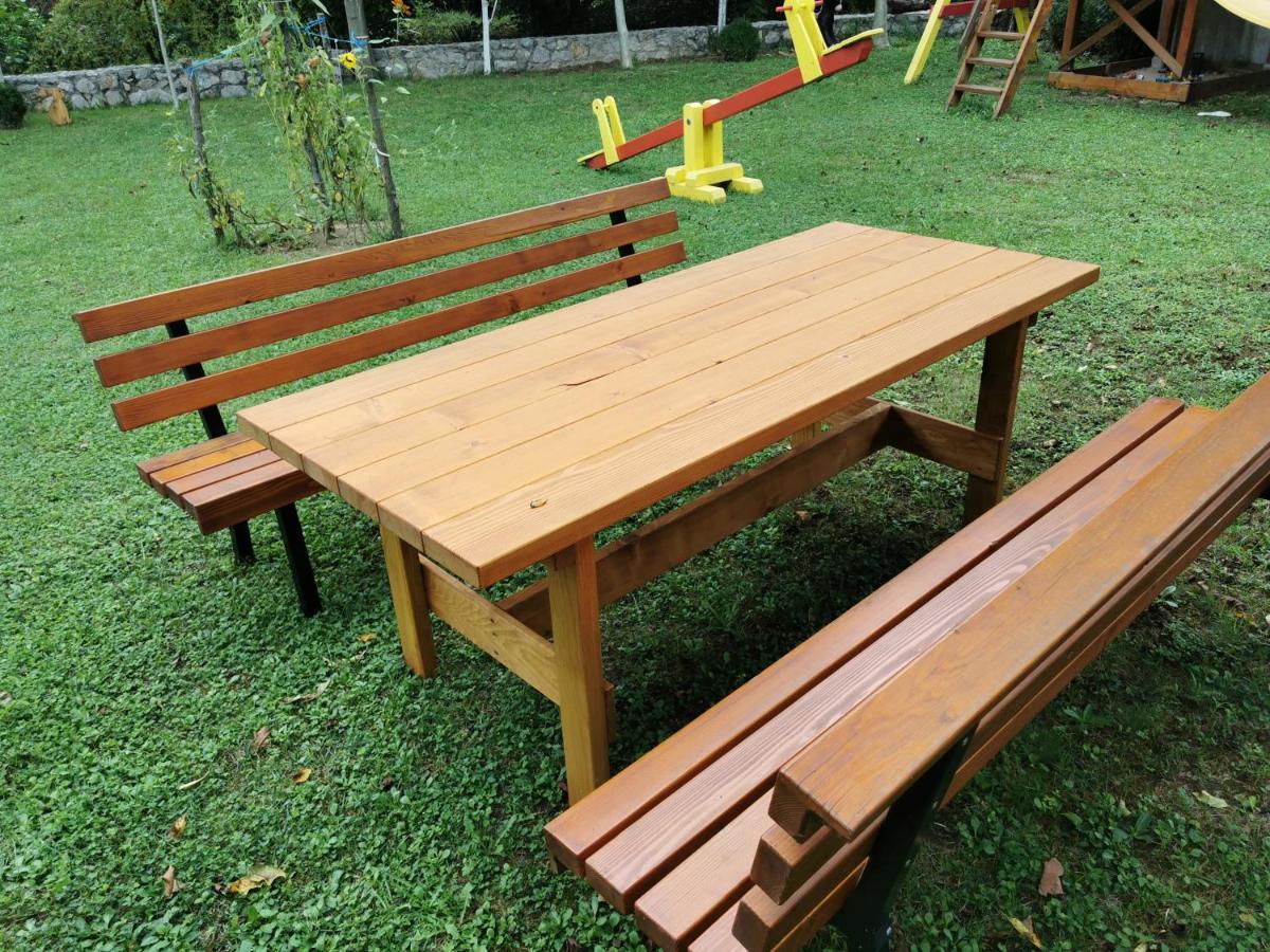 Rest House Ripac Prascijak Bagian luar foto